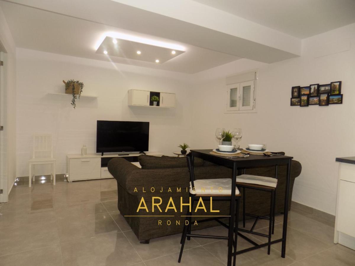 Alojamiento Arahal - Ronda Apartment Ngoại thất bức ảnh