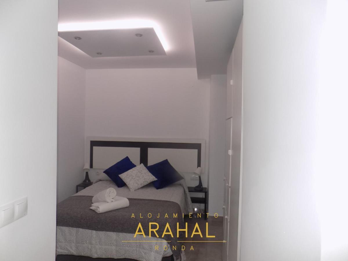 Alojamiento Arahal - Ronda Apartment Ngoại thất bức ảnh