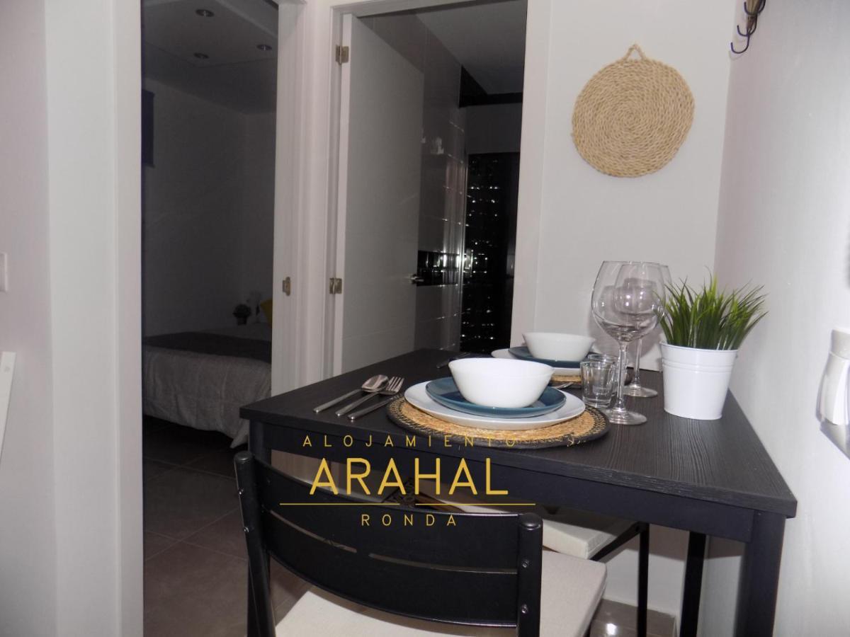 Alojamiento Arahal - Ronda Apartment Ngoại thất bức ảnh