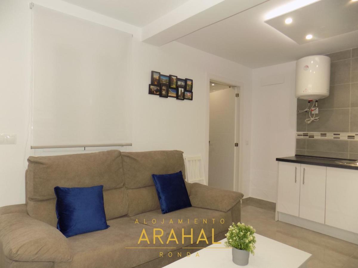 Alojamiento Arahal - Ronda Apartment Ngoại thất bức ảnh