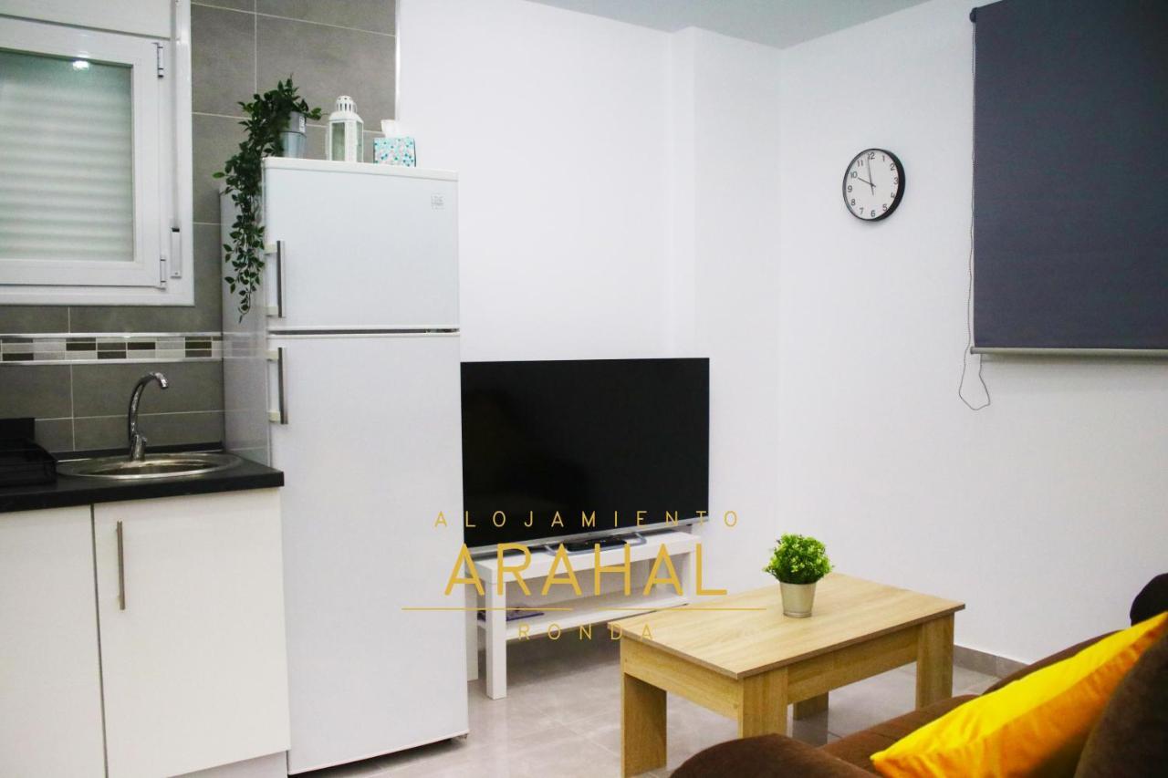 Alojamiento Arahal - Ronda Apartment Ngoại thất bức ảnh